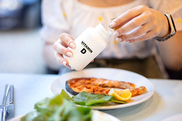 Vitamin D Deficiency Symptoms, Causes and Treatment | विटामिन D की कमी के लक्षण, कारण और इलाज